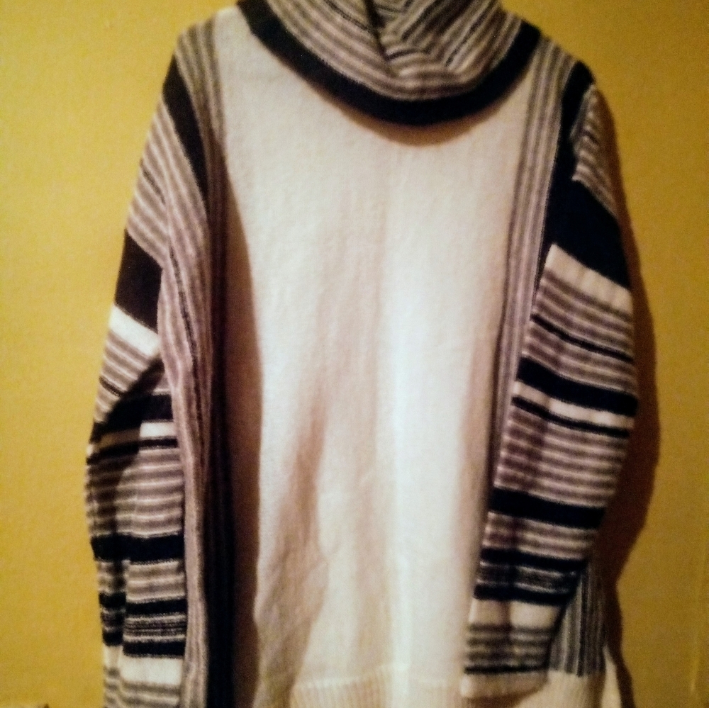 Women's sweater